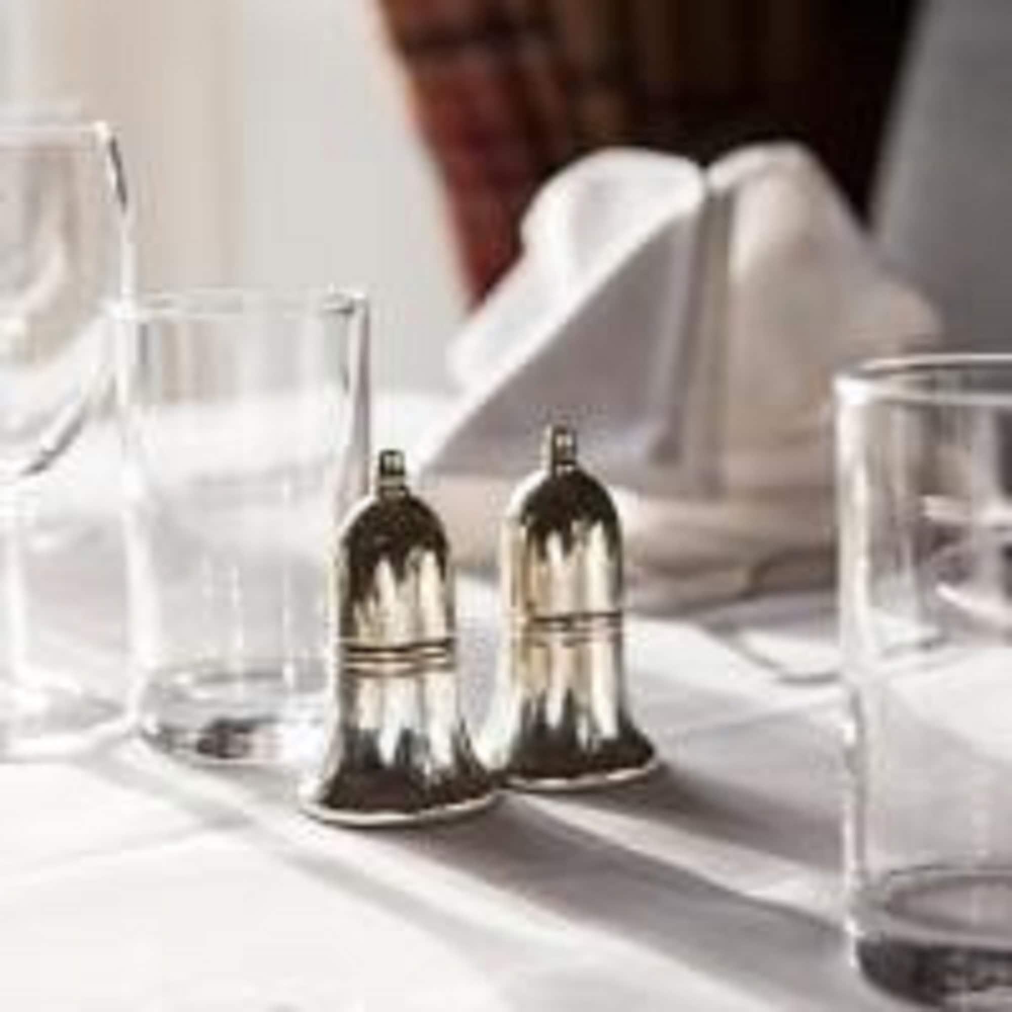 בנצ'ורי Burnett Arms Hotel מראה חיצוני תמונה