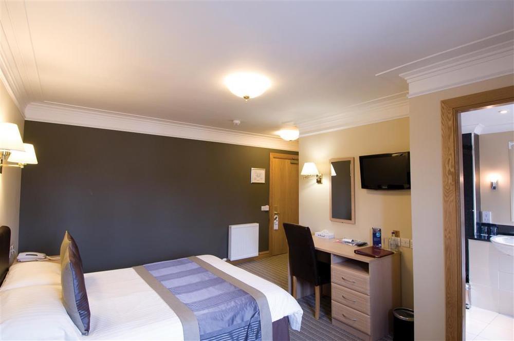 בנצ'ורי Burnett Arms Hotel חדר תמונה